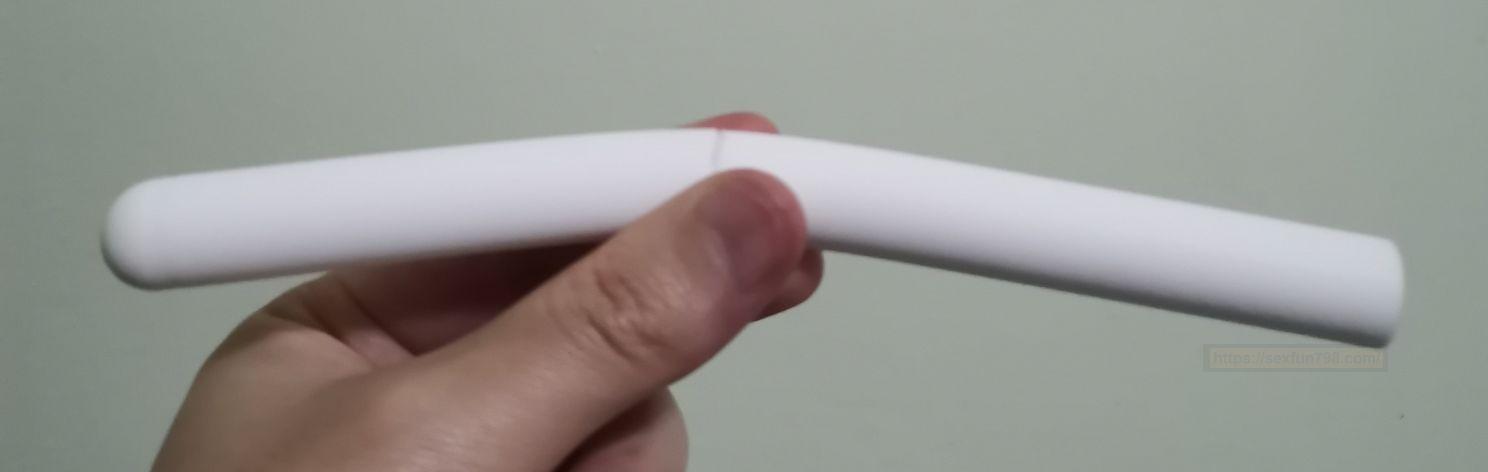 YUU吮吸深田半身倒模评测 - 柔软Q弹，震动吮吸 - 评测网