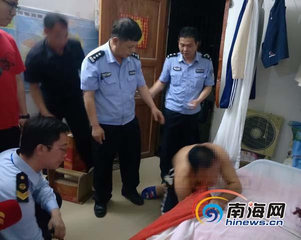 3.15成人用品商行外贸假货横行 查封一大批外贸延时助勃保健用品